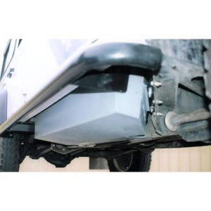 DEFENDER fuel tank available as a companion tank with TR55 35L