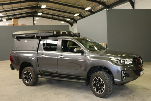 Hilux DOUBLE CAB CANOPY