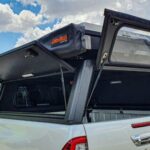 HILUX REVO CONTOUR CANOPY 2016+ Black - Image 7