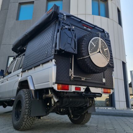 LC79 DOUBLE CAB CANOPY CAMPER
