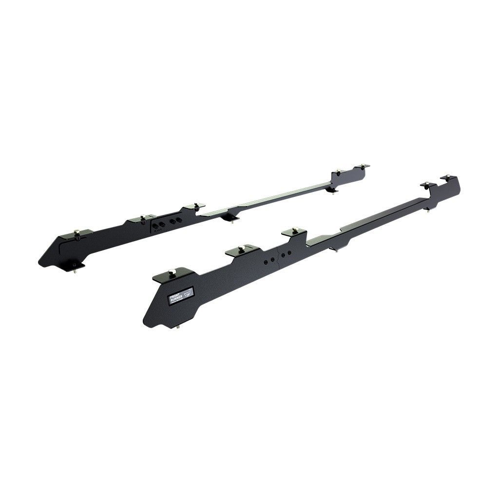 front-runner-foot-rail-for-half-rack-land-rover-discovery-lr3-lr4-FALD004-1 FALD004 - Image 1
