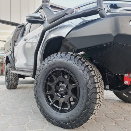 HILUX REVO 2015+ RAILS