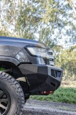 LC300 RAID BULL BAR - Image 4