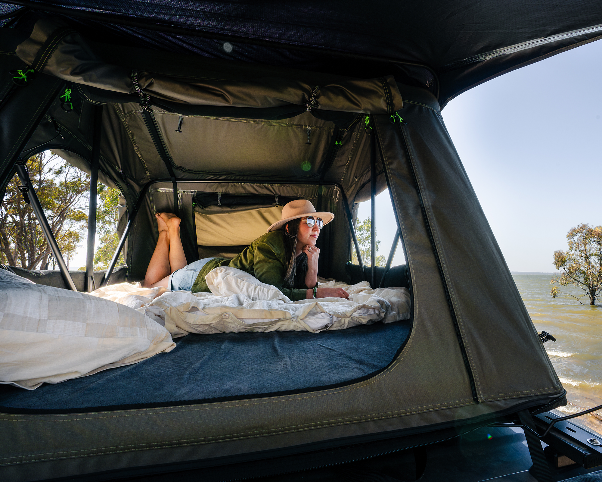 IRTT0067 - CROSS 1200 ROOFTOP TENT - Image 12