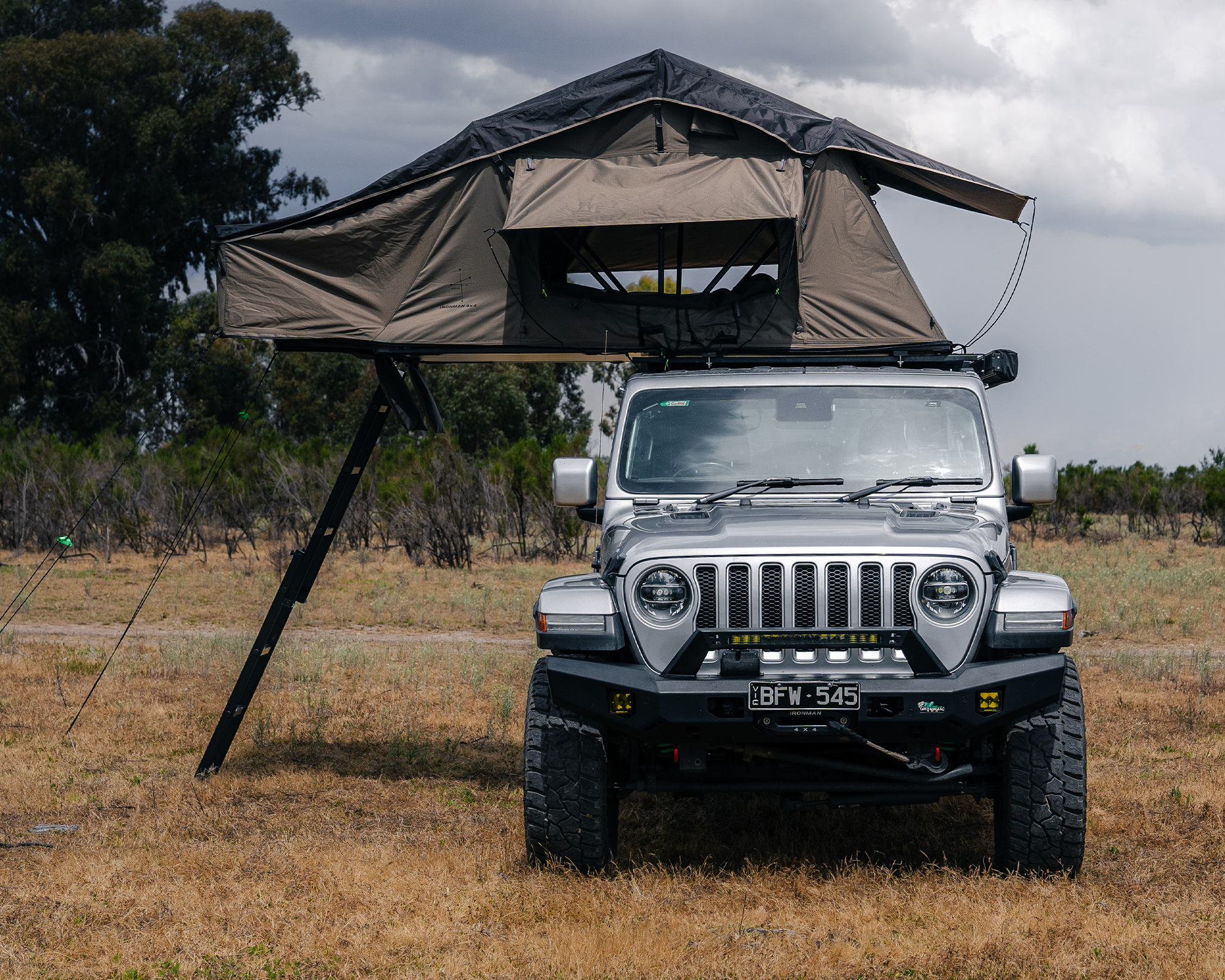 IRTT0067 - CROSS 1200 ROOFTOP TENT - Image 16