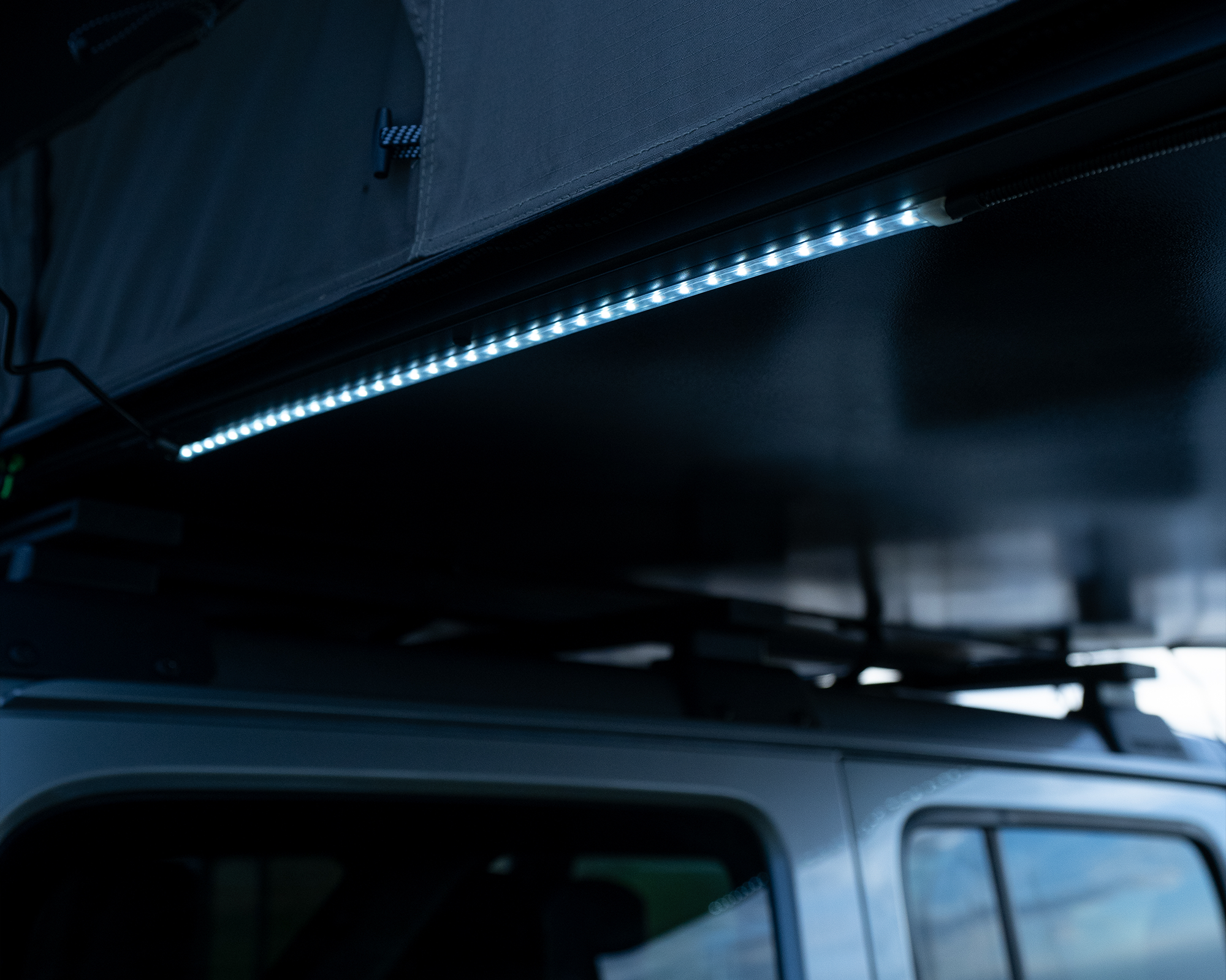 IRTT0067 - CROSS 1200 ROOFTOP TENT - Image 7