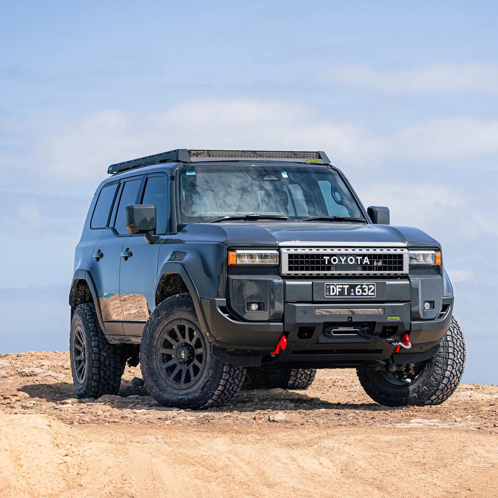 front-prado-250-insert-bar-1600-x-1600 BBR125I - Prado 250 Raid Insert Bar - Image 1