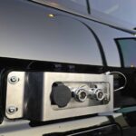 LC70 SERIES UTILITY BRACKET - Image 3