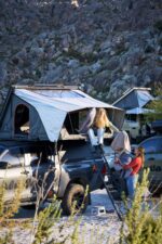 4 SLEEPER ROOFTOP TENT - BLACK - Image 13