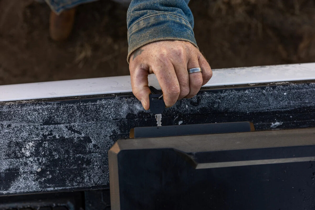 DECKED Tool Box Black 2 imgi 69 tool box river 1500 x 1000 3