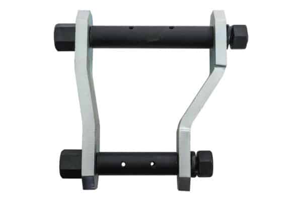 1147 – Rear Shakle
