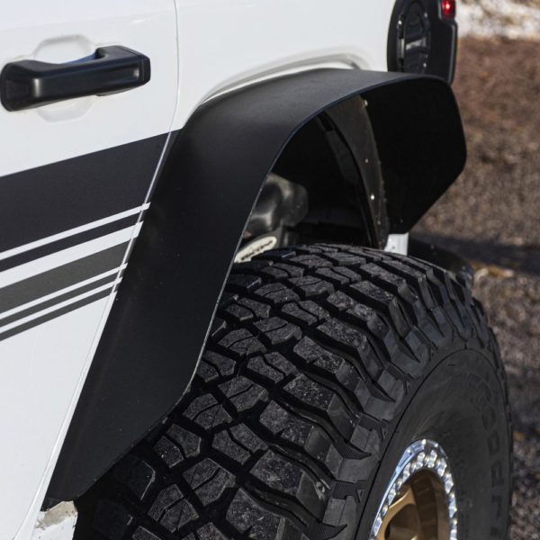 JL 4 Dr XRC FRONT AND REAR FLAT FENDER FLARE SET