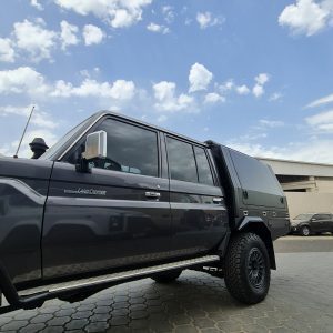 LC79 Double Cab TRAY & CANOPY