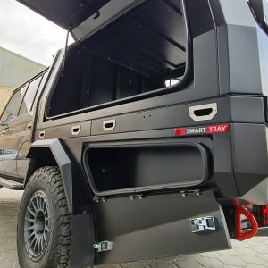 LC79 Double Cab TRAY & CANOPY