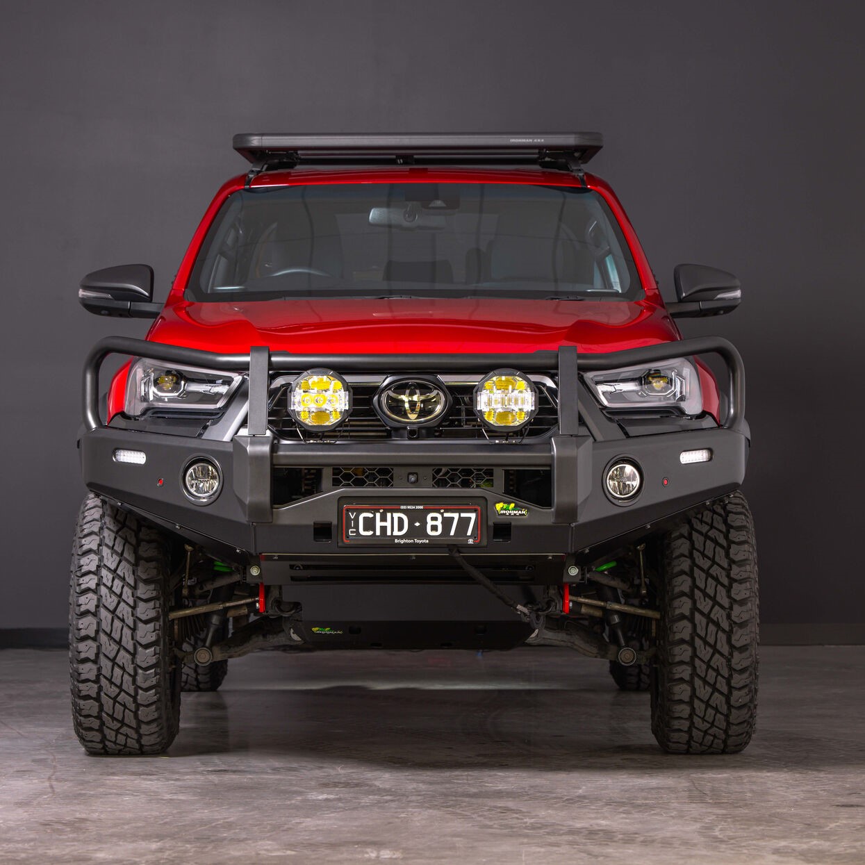HILUX ROGUE 2023+ DELUXE BULL BAR