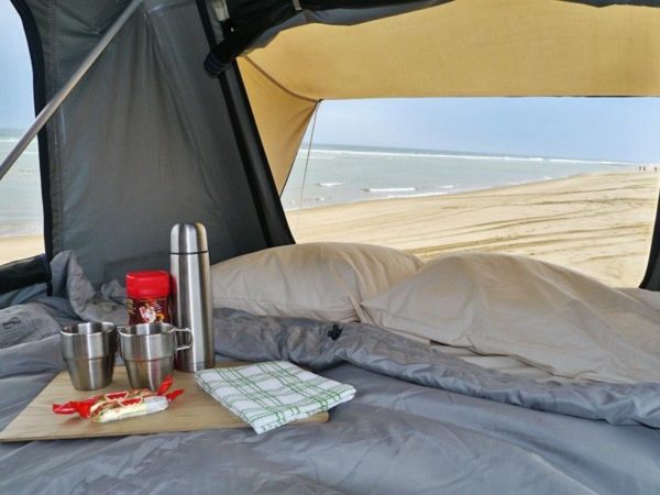 ROOF TOP TENT – BY FRONT RUNNER