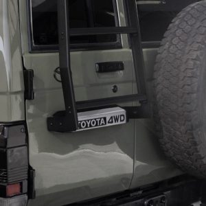 LC78 TROOPY LADDER