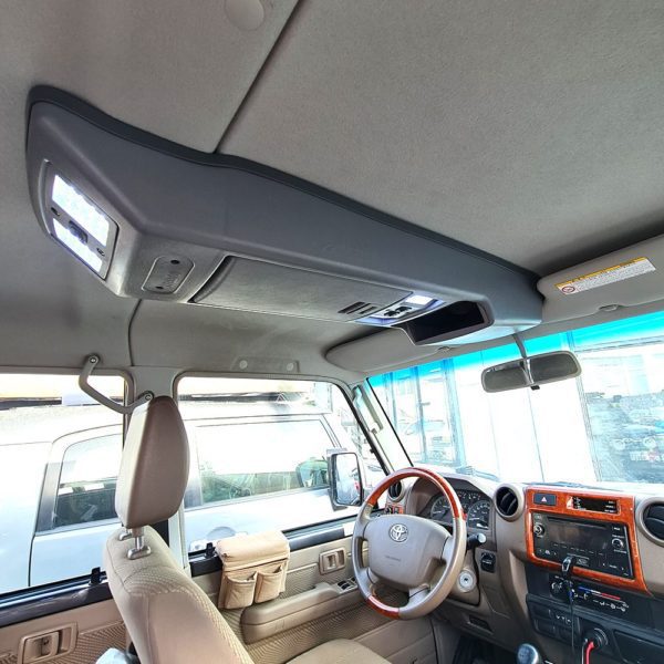 LC71/LC76/LC79 DOUBLE CAB ROOF CONSOLE
