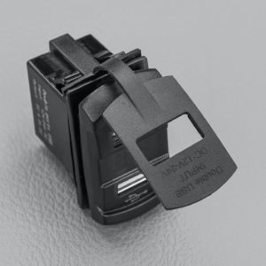 DUAL USB 4X4 VOLT METER GAUGE MONITOR